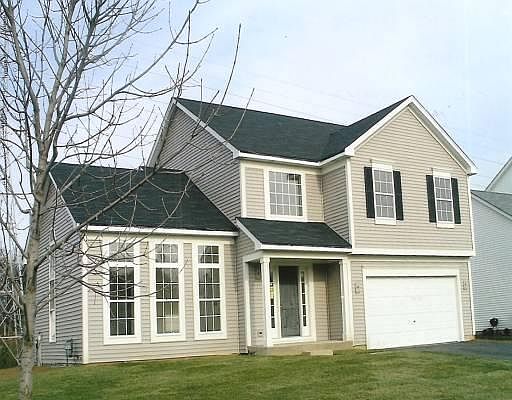 1st image of 215 N Woodland Dr