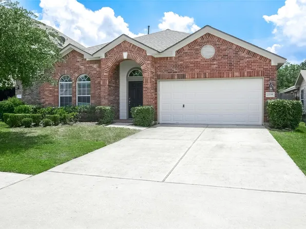2239 Brown Oak Dr, Conroe, TX 77304