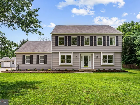 54 Meadowview Ct, Shamong, NJ 08088