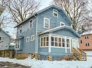 34 Pioneer St, Rochester, NY 14619
