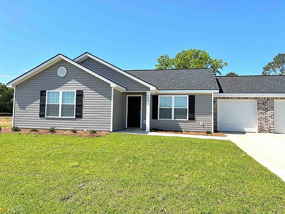 2nd image of 220 Evans Ter Lot 33