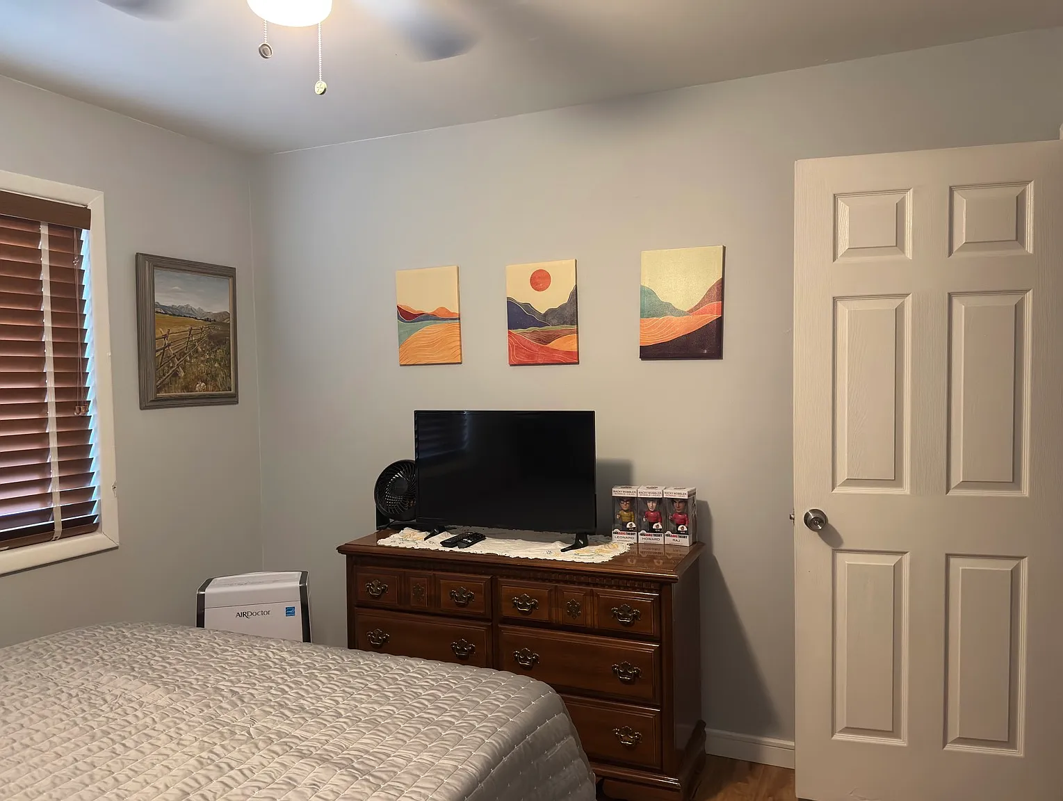 2 bed, 715 sqft, $2,100 — Photo 3