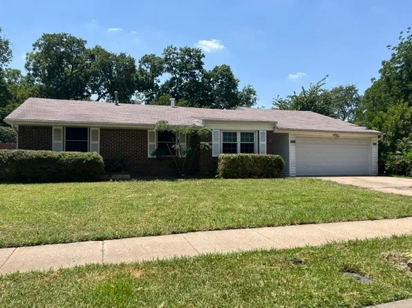 1410 Carswell Ter, Arlington, TX 76010