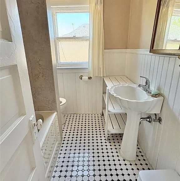 855 Edward Ave — Photo 28