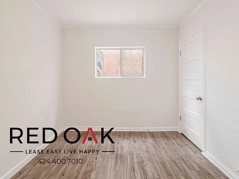5217 Virginia Ave #5221-1/2 — Photo 14
