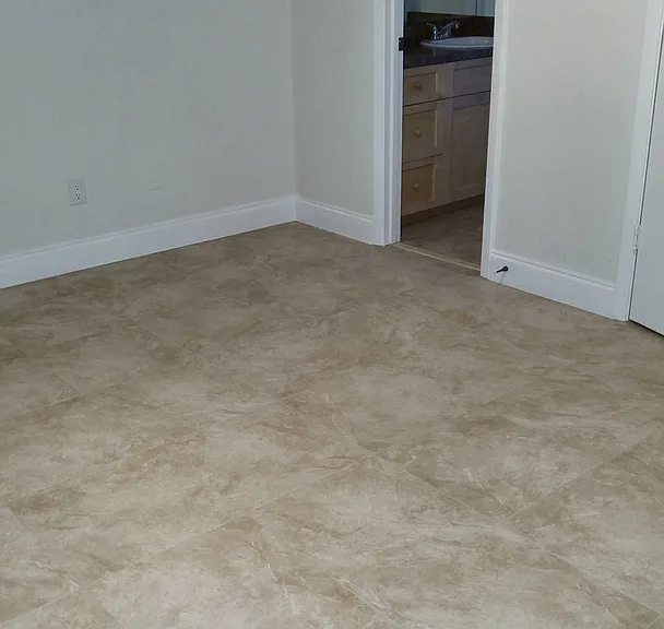 1726 SW 42nd Ave — Photo 14
