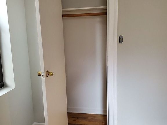 3rd image of 5104 Skillman Ave APT A5