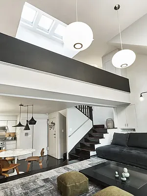 Sold by Sotheby's International Realty | media 2