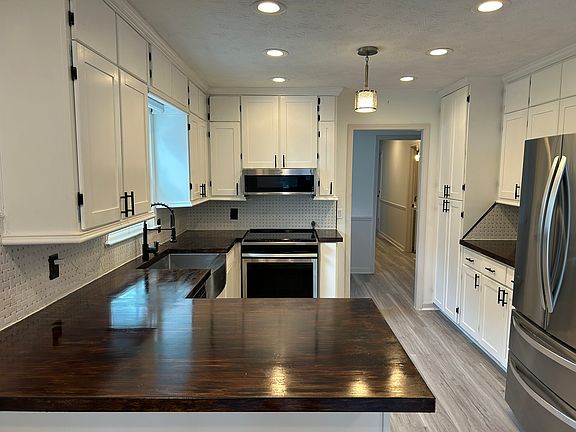 Duplex Upper Level Unit