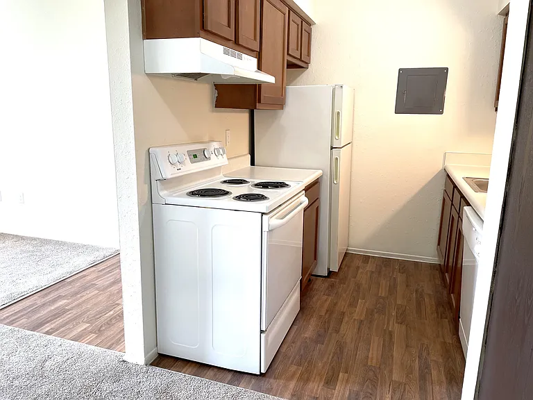 Perry Place Apartments — Photo 46