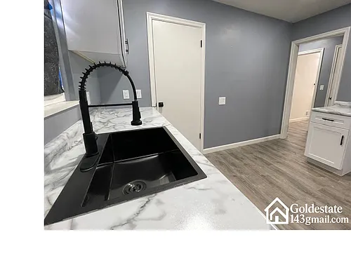 1637 S Cove Blvd Photo 1