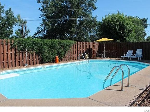 The in-ground octagon pool is just fabulous.   It is 32.8 x 16.8 in size; 7.5 feet in depth and is separately fenced in the yard for safety purposes.  It's so beautiful!