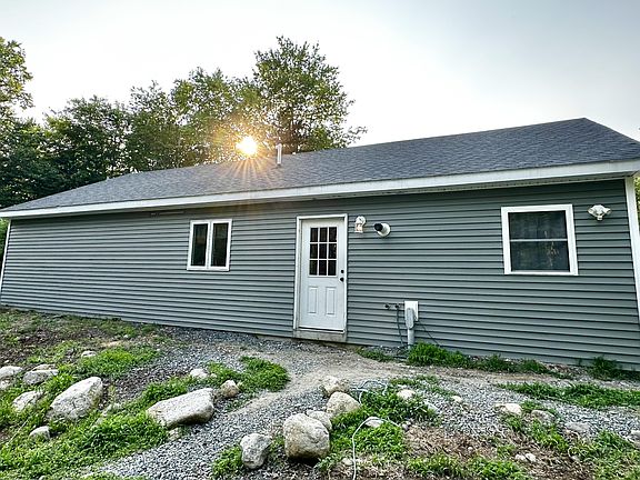 2nd image of 185 Sandy Acres Drive