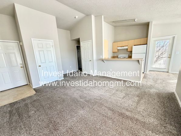 214 N Avenger Ln APT 201