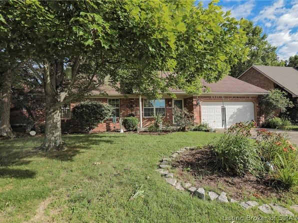 6817 Twin Springs Dr