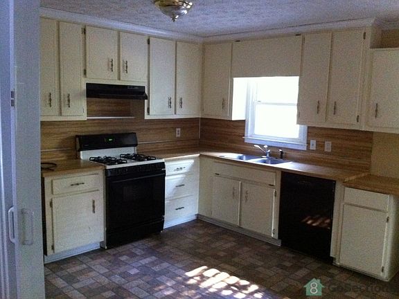 2nd image of 309 Quail Hollow Dr