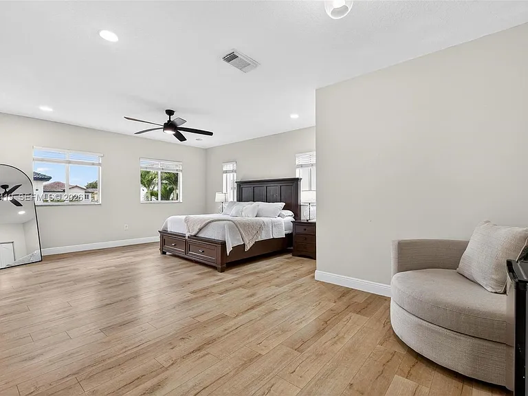 15874 SW 138th Ter — Photo 35