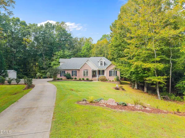 1080 Wild Briar Ln, Stem, NC 27581