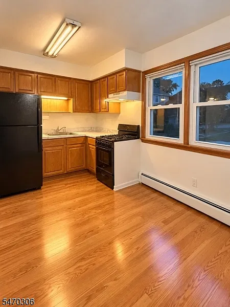 1 bed, 1.0 bath, $1,900 — Photo 4