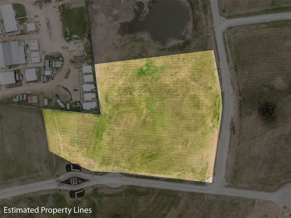 107 Astoria Ave, Round Top, TX 78954