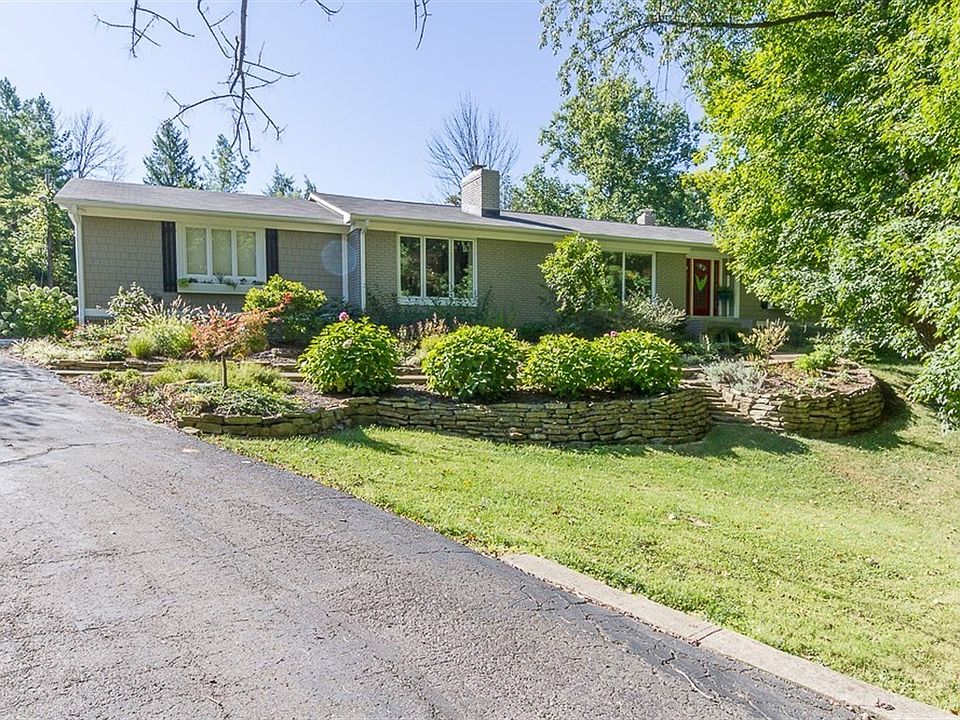 1st image of 6337 Macatuck Dr
