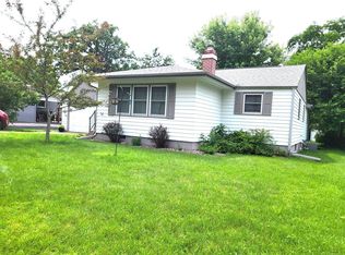 660 S James St, Richland Center, WI 53581