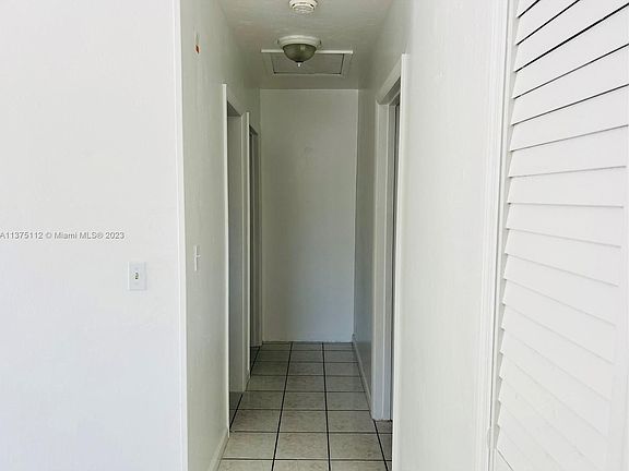 5th image of 16800 NE 1st Ave #10