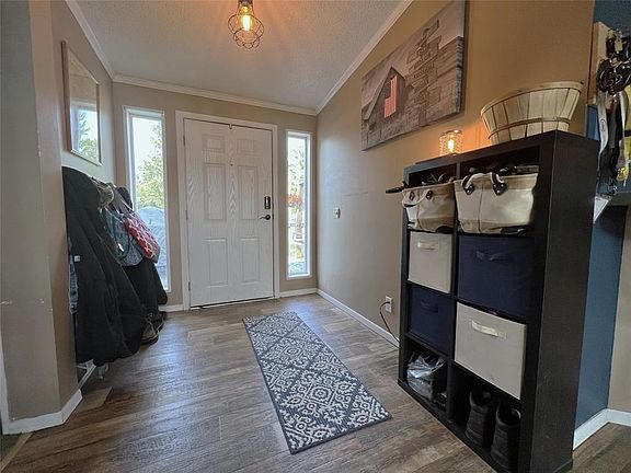 3rd image of 3715 E Broadlands Ave