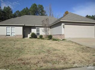 353 Meadow Creek Dr, Haskell, AR 72015