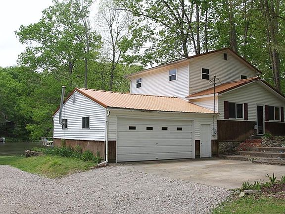 3rd image of 1662 E Shore Dr