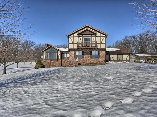 951 N College St, Myerstown, PA 17067