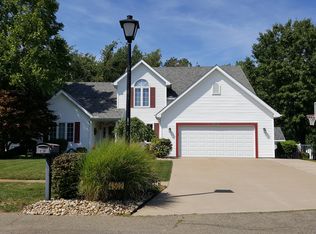 4502 Grand Harbour Dr, Erie, PA 16505