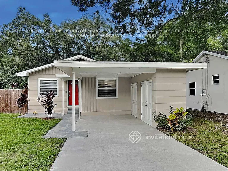 1317 S Mellonville Ave — Photo 2