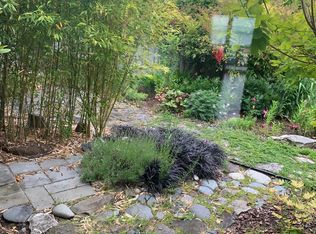 908 12th St, Bellingham, WA 98225