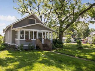 515 7th Ave, Coralville, IA 52241