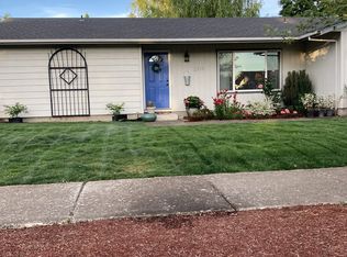 2119 15th St, Springfield, OR 97477