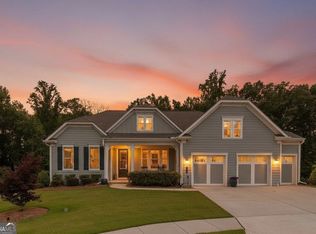 386 Kentucky Ct, Hoschton, GA 30548