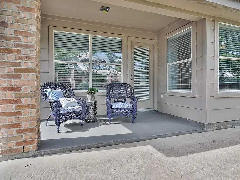 106 Snug Harbor Dr — Photo 9