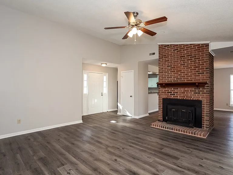 5422 Doverstone Ct — Photo 4