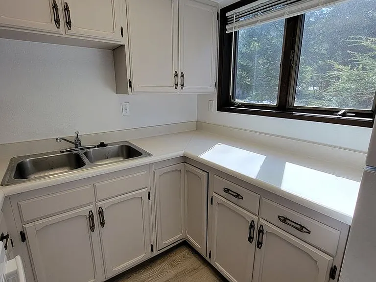8721 Gail Ave — Photo 4