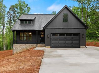 26 Birch Tree Rd, Greer, SC 29651