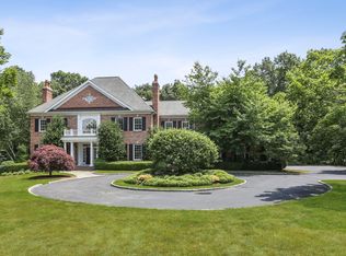 16 Hidden Spring Dr, Weston, CT 06883