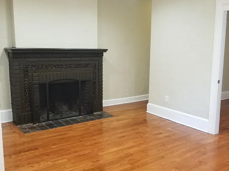 108 Park Ave — Photo 2