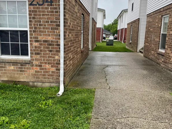 254 Fulkerson Dr #C, Charlestown, IN 47111