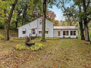 1941 Rawson Ln, Palo, IA 52324