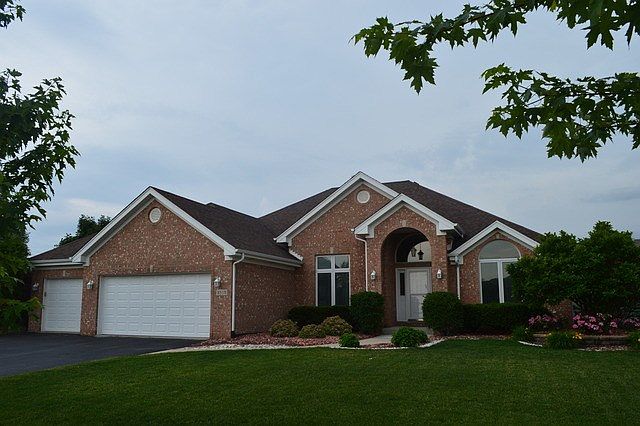 1st image of 8518 Huckins Dr