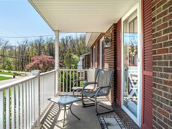 2nd image of 5988 Dashwood Dr