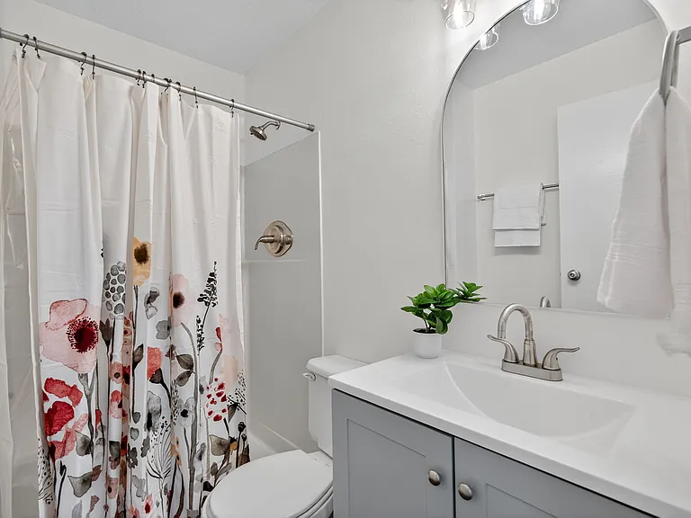 1788 Dandridge Ln — Photo 33
