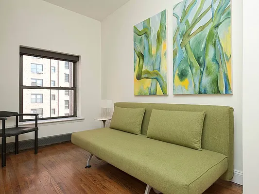 Sold by Sotheby's International Realty | media 28