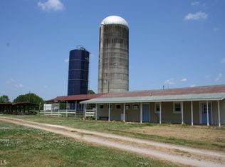 166 Walker Rd, Meansville, GA 30256